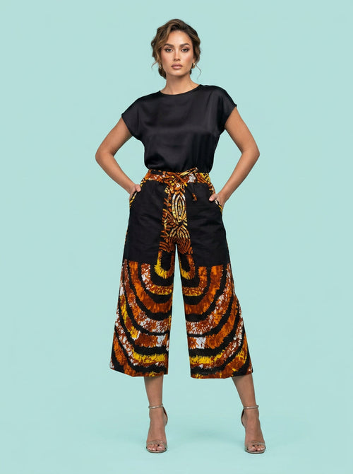 Amber Wave Cropped Ankara Pant on model