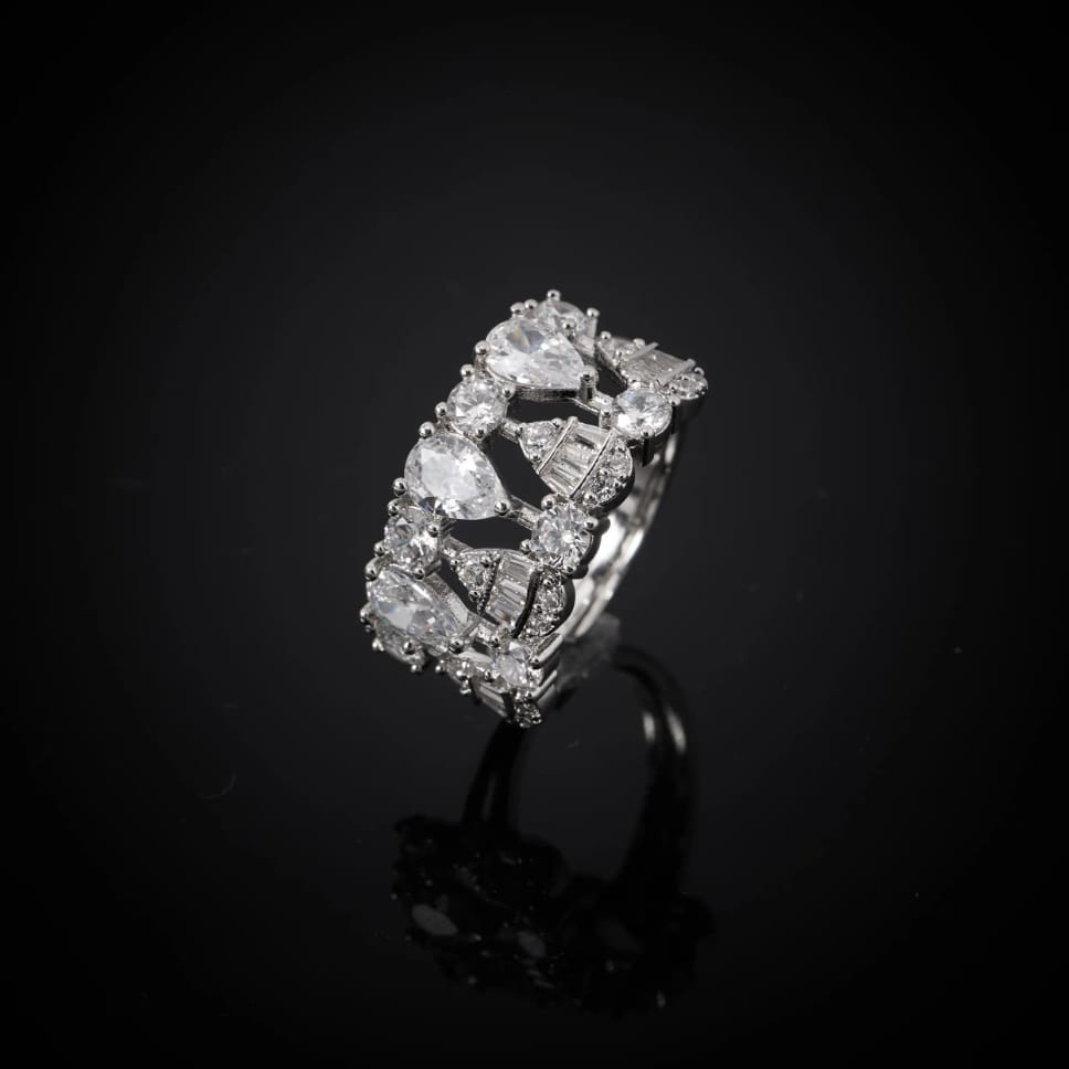 Cubic zirconia bridal ring detail