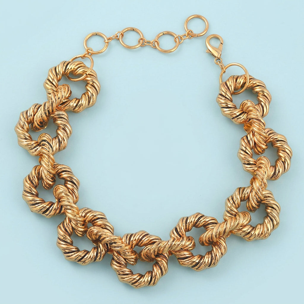 Gold twist interlocking circle chain necklace